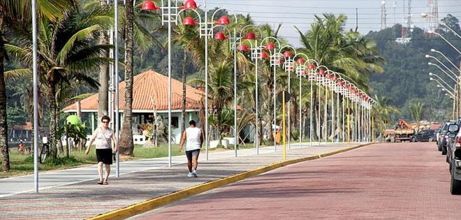 ホテル Pousada Ramos Na Areia Itanhaém エクステリア 写真
